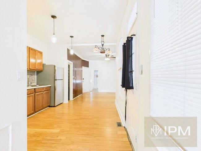 Photo - 319 N Penn St Unit 319 N. Penn St Apt 1