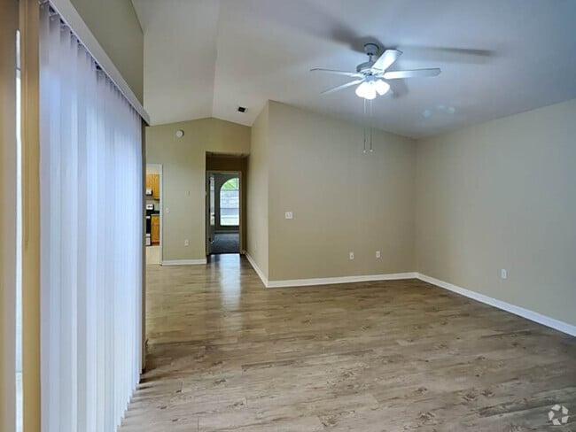Building Photo - 4325 Longshore Dr Rental