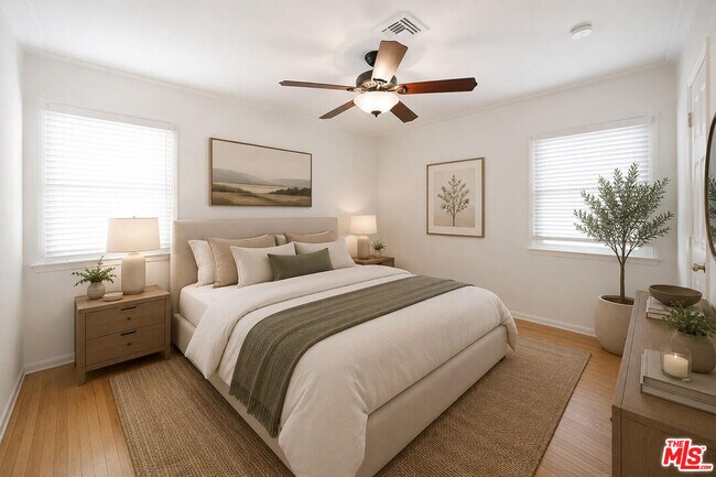 Photo - 8029 Airlane Ave
