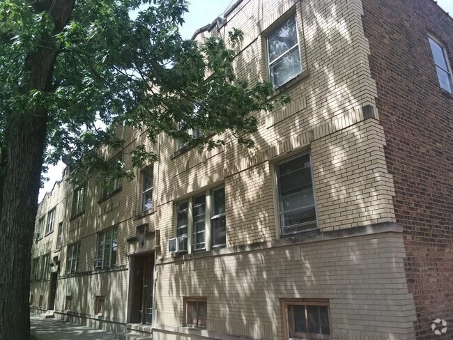 Building Photo - 3044 N Lockwood Ave Rental
