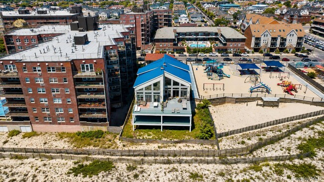 770 Shore Rd