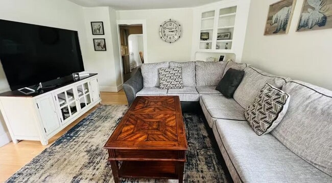 Photo - 111 Vermont Rte 100