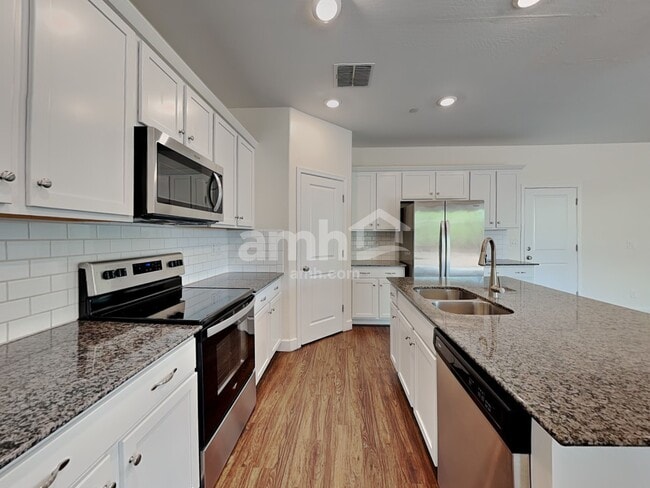 Photo - 12526 N 60th Ave