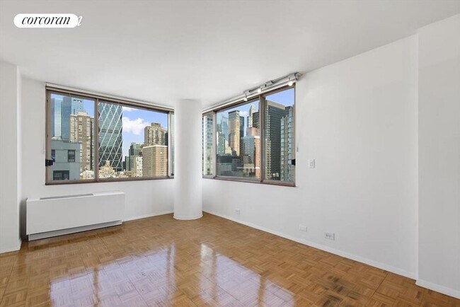 Building Photo - 350 W 50th St Rental