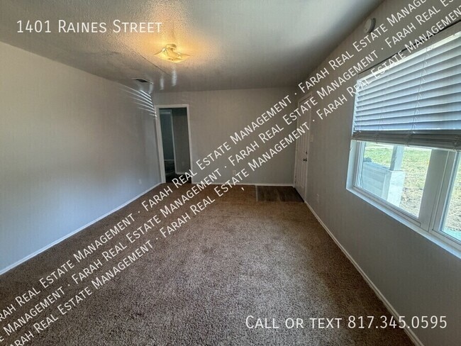 1401 Raines St