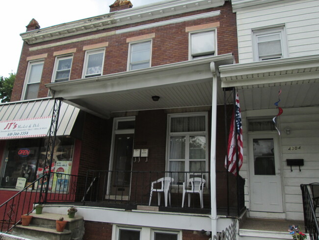 For Rent: Charming Retreat on Falls Rd - For Rent: Charming Retreat on Falls Rd Apartamento Unidad 2