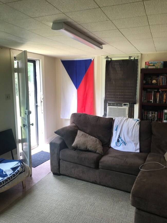 Photo - 620 W 24th St Unit 620 1/2 W. 24th