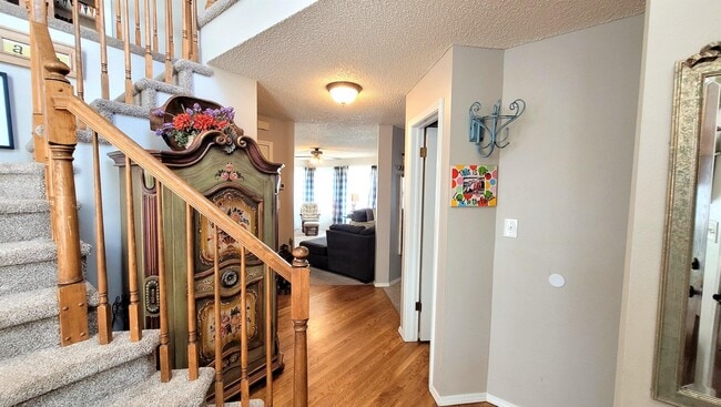 Photo - 2010 Bramblwood Ln