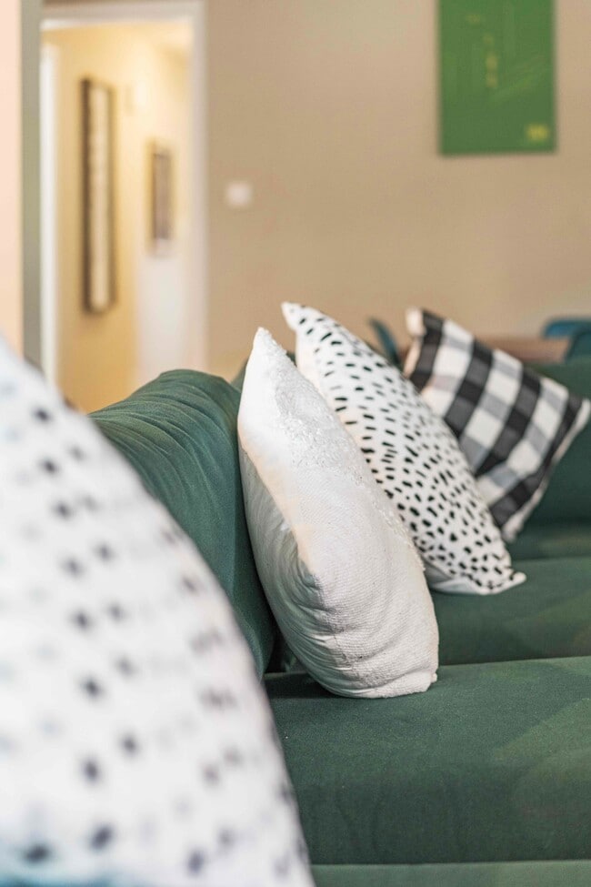 Photo - 1919 Puritan Dr