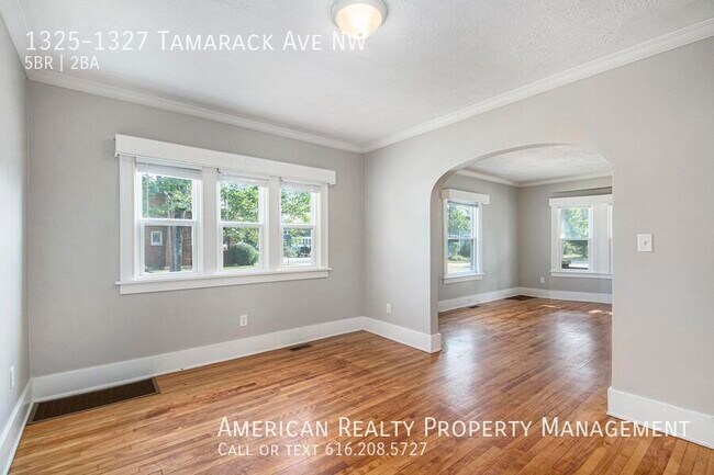 Photo - 1325-1327 Tamarack Ave NW-