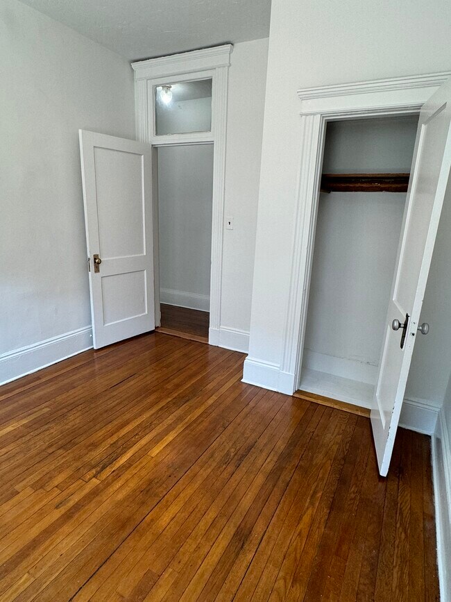 Photo - 104 Warren St Unit 6