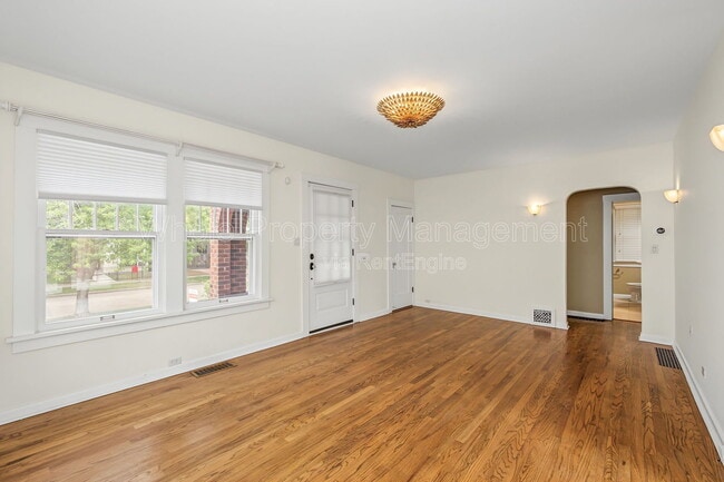 Photo - 1872 S Marion St