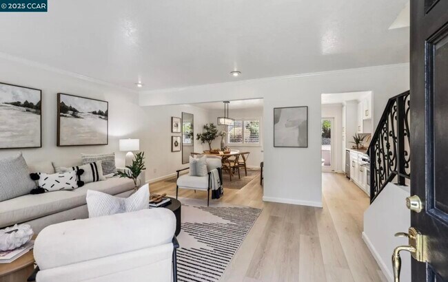 Photo - 1600 Springbrook Rd