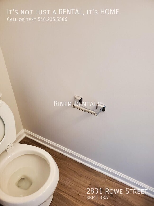 Photo - 2831 Rowe St