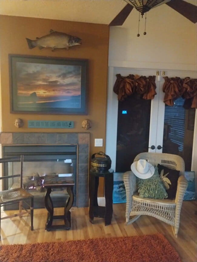 Photo - 3445 NE 49th Ct Unit 3