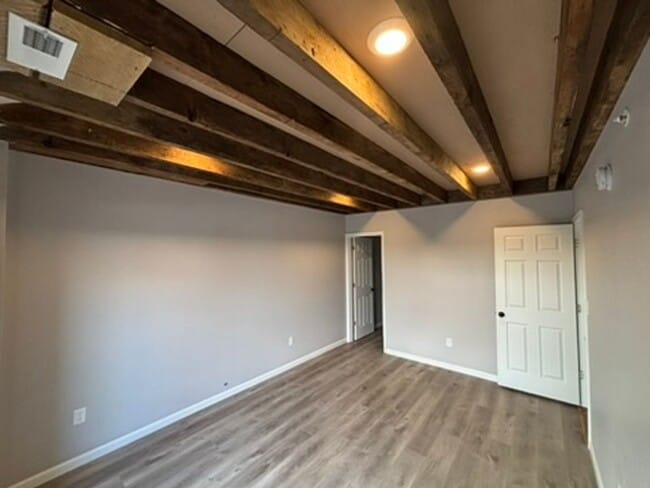 Photo - 235 E Market St Unit 6