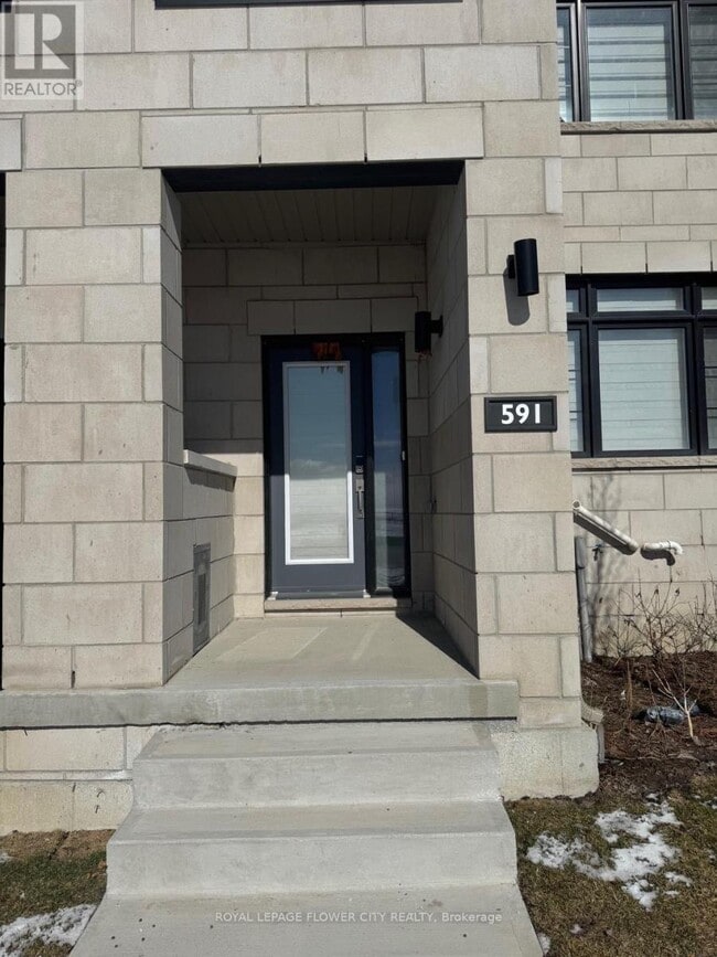 Photo - 591 Port Darlington Rd