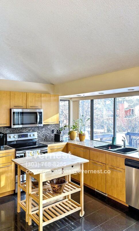 Photo - 5250 S Joliet Way