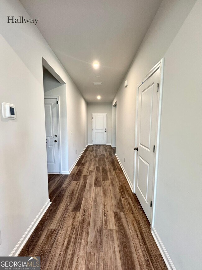 Photo - 67 Shade Tree Dr