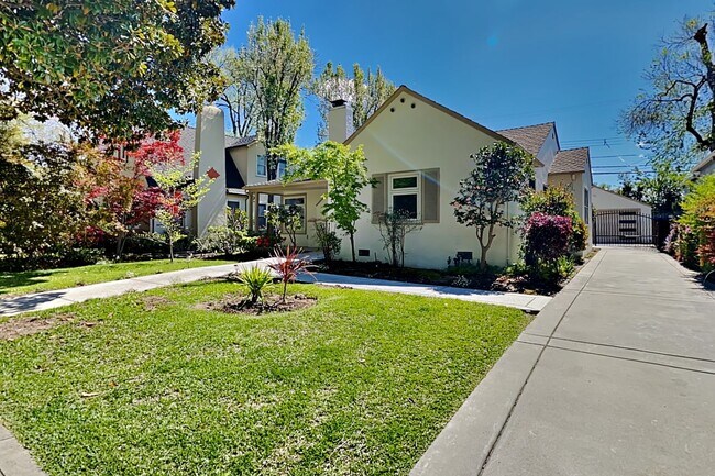 Photo - Charming Land Park Cottage – A Hidden Gem in the Heart of the City