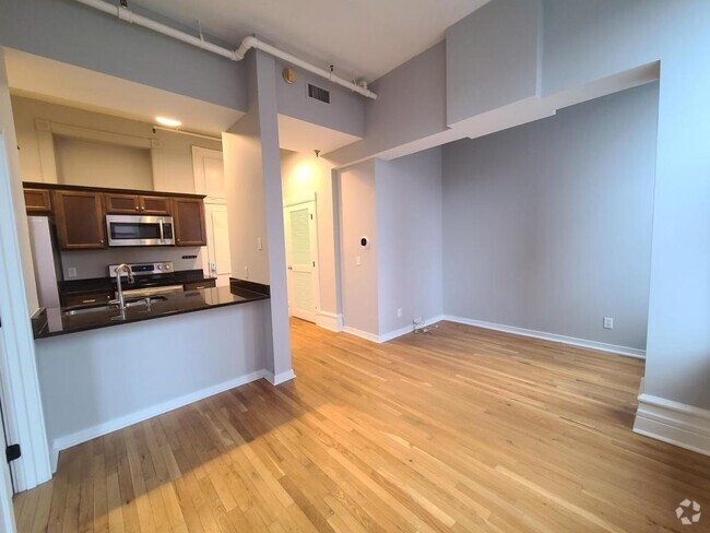 Building Photo - 112 W Washington Blvd Unit 324 Rental