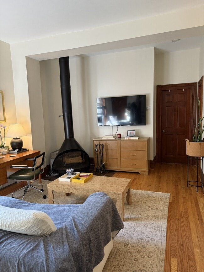 Photo - 1373 N Franklin St Unidad #2