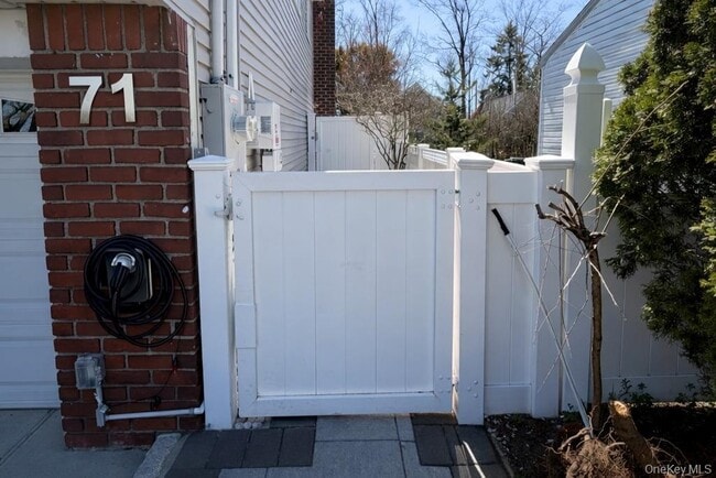 Photo - 71 E Lido Promenade