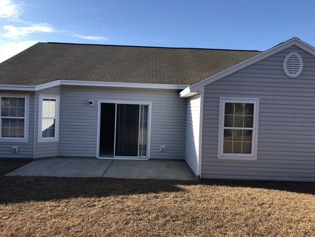 Photo - 3 Bed / 2 Bath Single Family Home for Rent in Avalon at Carolina Forest