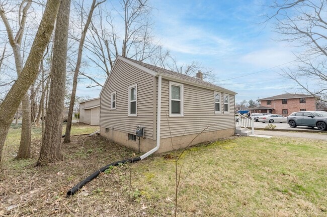 Photo - 5923 Missouri Ave