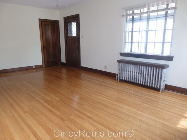 Photo - 3531 Michigan Ave Unit 2