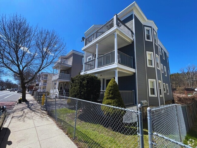 Building Photo - 3907 Washington St Unit 2 Rental