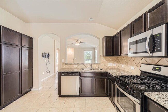 Photo - 2108 Langdale Ln