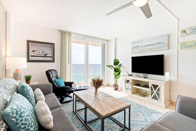 Photo - 3768 E County Hwy 30A Unidad ID1447113P