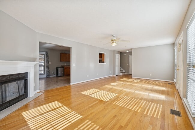 Photo - 1187 Marvel Road