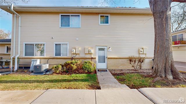 Building Photo - 9195 Lehigh Ave Rental