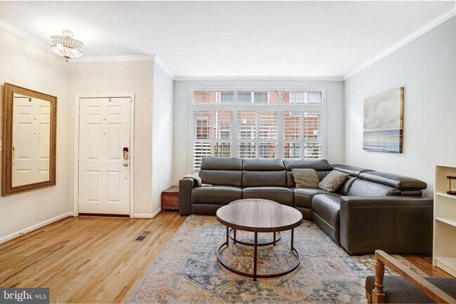 Photo - 1505 N Colonial Terrace