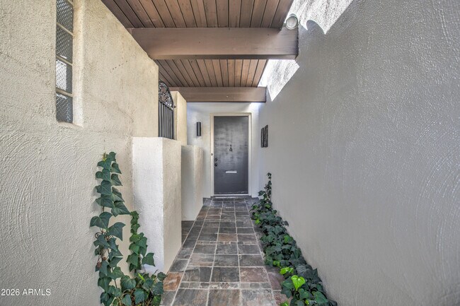 Photo - 8647 E Devonshire Ave