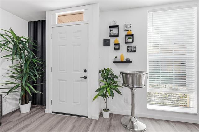 Photo - 9829 Park Ln Ct Unit B