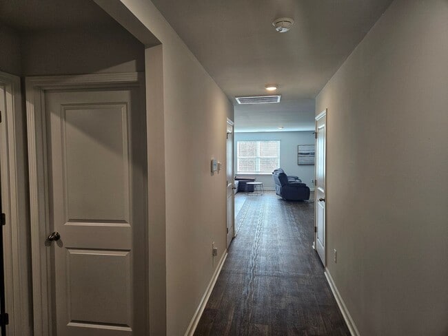 Photo - Lovely 3 Bedroom, 2 bath unfurnished home located in Sneads Ferry - Everett's Creek community