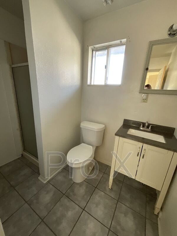 Photo - 208 W 1st St Unit 208 W. 1st Apt. C