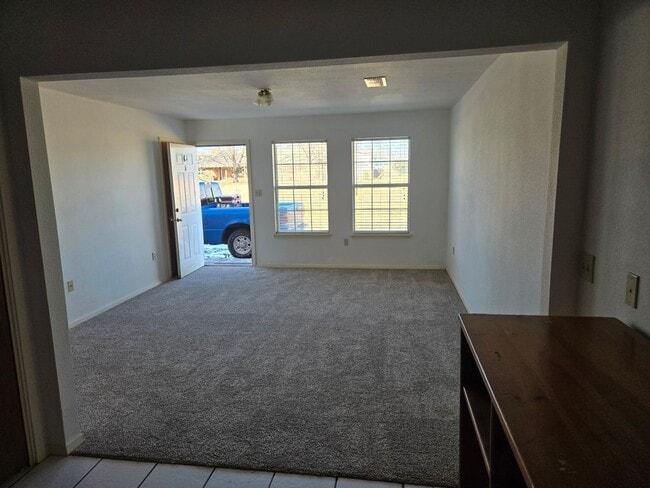 Photo - 2433 E 21st St Unidad A (1199)