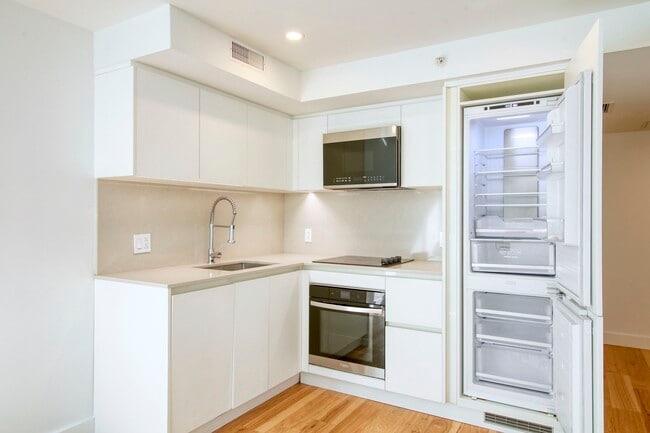 Photo - 3460 Rue Peel Unit 806
