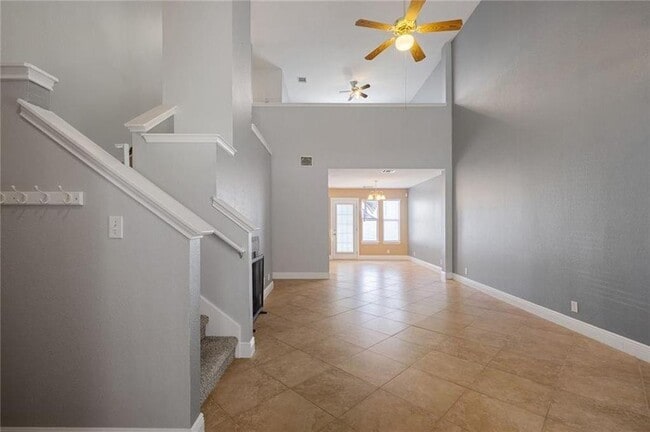Photo - 1709 Royal Ascot Dr