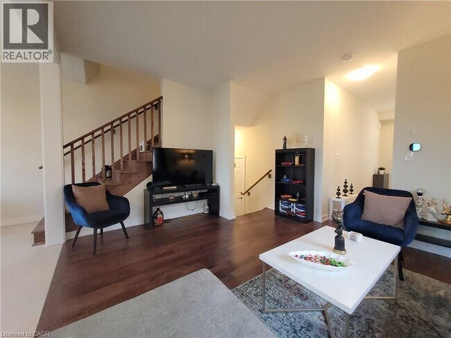 Photo - 186 Lilac Cir