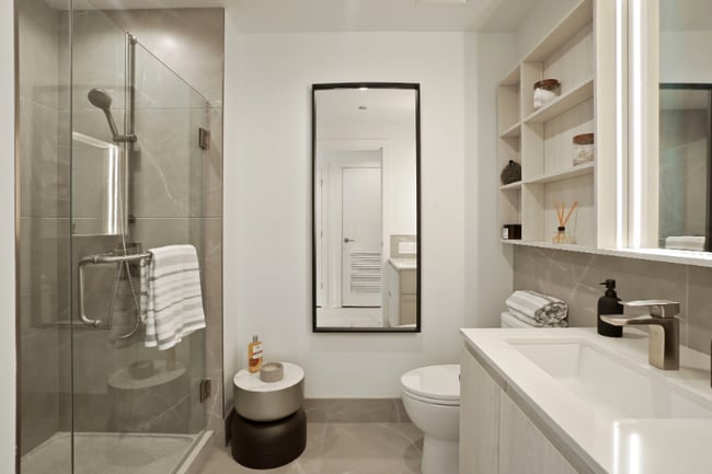 Photo - 341 N Halsted St