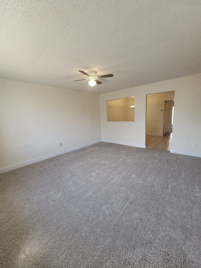 Photo - 2047 Jason Dr Unit A