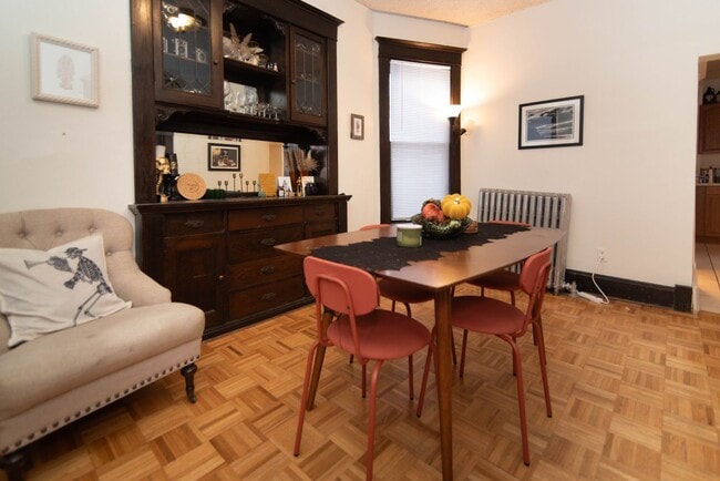 Photo - 419 W Franklin Ave Unit 1