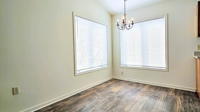 Photo - 680 Wallingford Rd Unit Apt 106