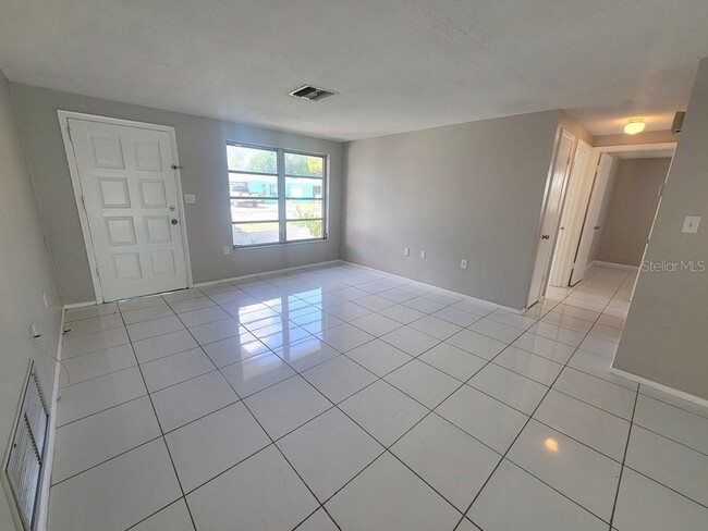 Photo - 10114 Old Orchard Lane