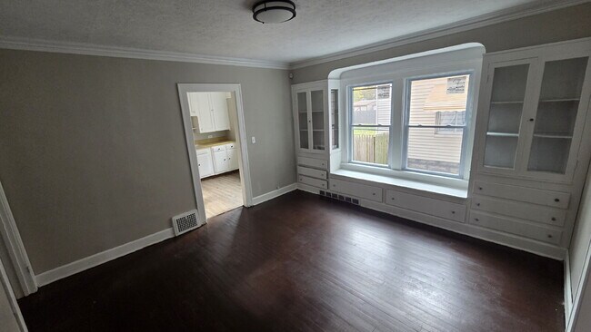 Photo - "COMING SOON: 2-Bedroom Duplex with 1026 Sq Ft in Cleveland!"